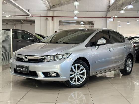 HONDA CIVIC 2.0 LXR 16V FLEX 4P AUTOMÁTICO HONDA CIVIC 2.0 LXR 16V FLEX 4P AUTOMÁTICO